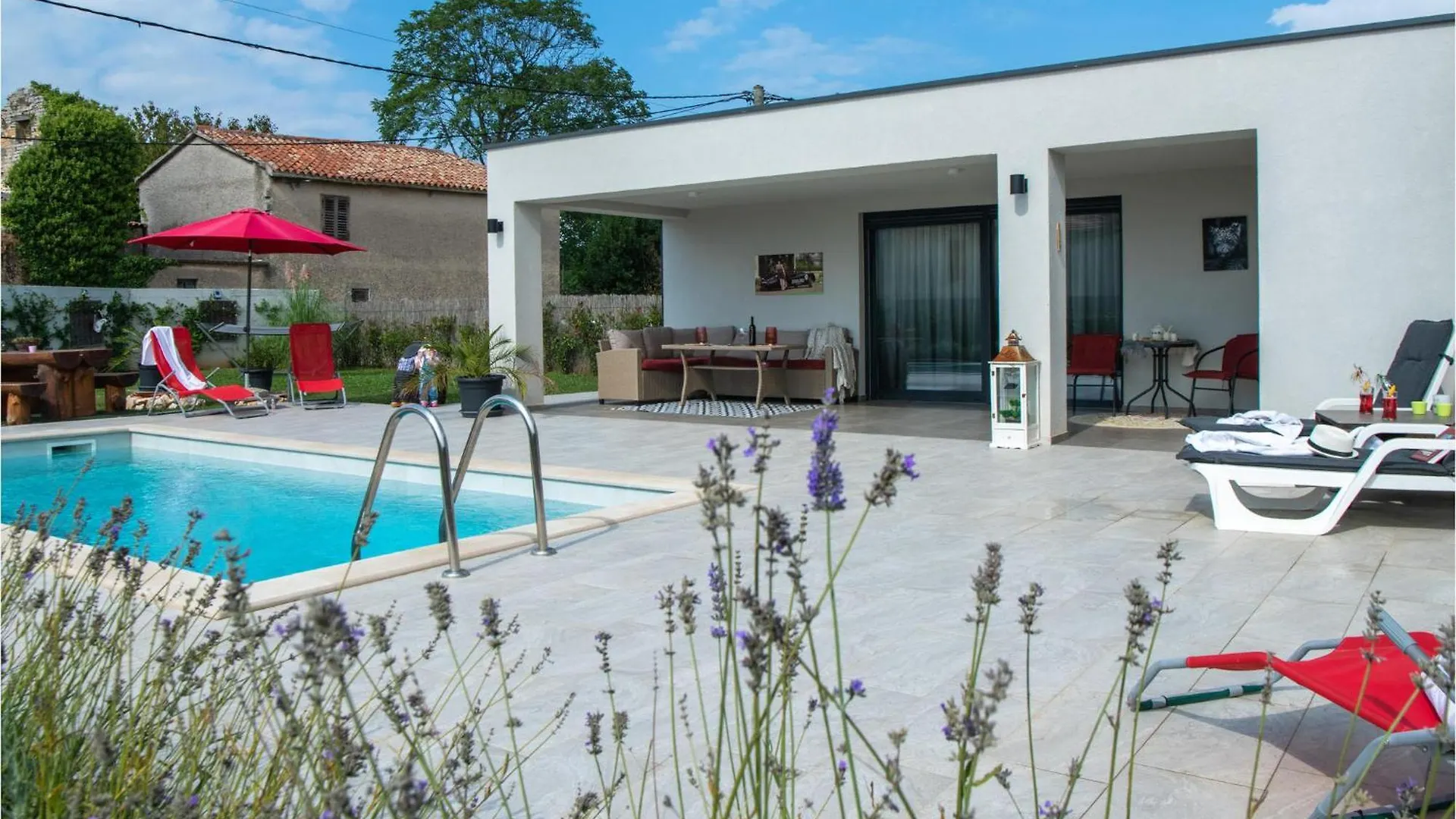 Feriehus Nice Home In Barban With Outdoor Swimming Pool